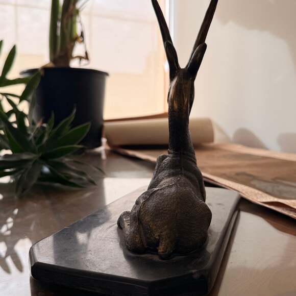 Vintage French Art Deco Spelter Gazelle Statue on Marble Base Pen Holder - Picture 4 of 7